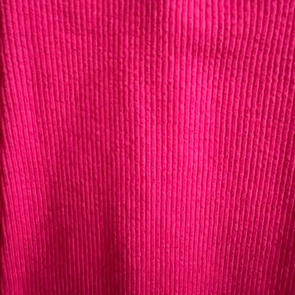 Lot of 2 Women’s Tank Tops - Picture 3 of 8